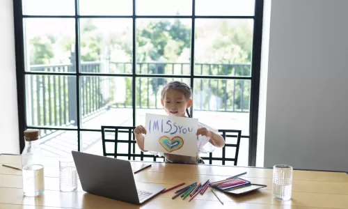 Ambiente Seguro e Calmo no Homeschooling para NEE: Criando um Espaço de Aprendizado Ideal para Sensibilidades.